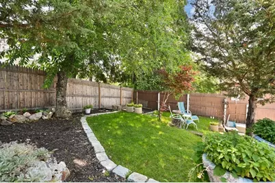 25 Ledge Street, Melrose, MA 02176 - Photo 39
