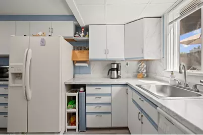 25 Ledge Street, Melrose, MA 02176 - Photo 15