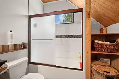 25 Ledge Street, Melrose, MA 02176 - Photo 31