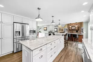 115 Williamsburg Dr, Longmeadow, MA 01106 - Photo 9
