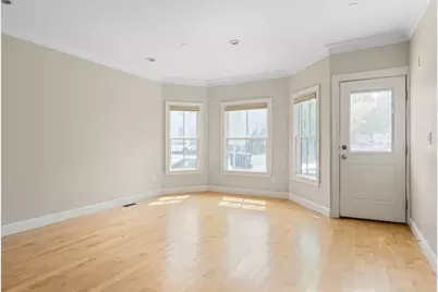 9 Sheridan #1, Cambridge, MA 02140 - Photo 3