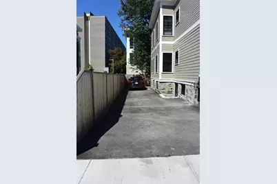 9 Sheridan #1, Cambridge, MA 02140 - Photo 11