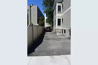 9 Sheridan #1, Cambridge, MA 02140 - Photo 11