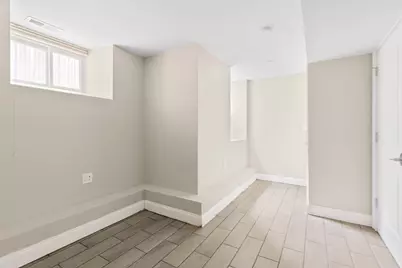 9 Sheridan #1, Cambridge, MA 02140 - Photo 15