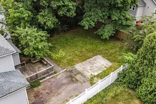 29 Lawrence Rd, Milton, MA 02186 - Photo 5