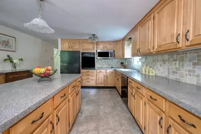 21 Marshall St, Norfolk, MA 02056 - Photo 11