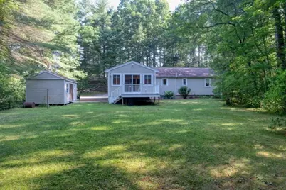 21 Marshall St, Norfolk, MA 02056 - Photo 17