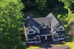86 High St, Carver, MA 02330 - Photo 3
