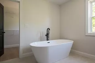 86 High St, Carver, MA 02330 - Photo 23