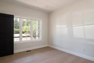 86 High St, Carver, MA 02330 - Photo 17