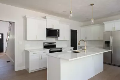 86 High Street #2, Carver, MA 02330 - Photo 9