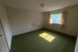 72 Barrett St, Northampton, MA 01060 - Photo 9