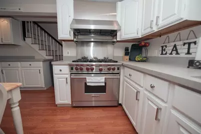 5 Emmet St #2, Boston, MA 02127 - Photo 9