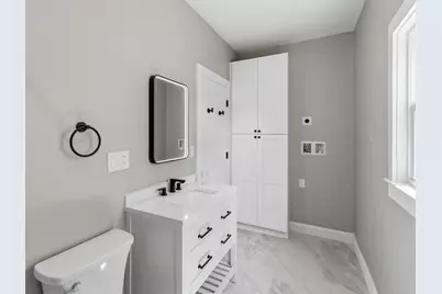 16 Hillside St #1, Maynard, MA 01754 - Photo 17