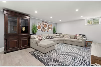 3 Essex Rd, Belmont, MA 02478 - Photo 29