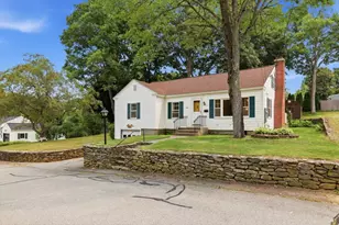 375 Fredette St, Athol, MA 01331 - Photo 3