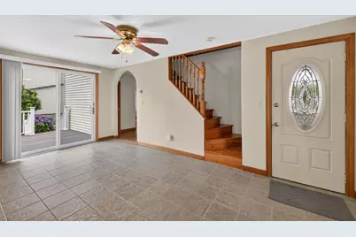 31 Oregon St, Fall River, MA 02720 - Photo 11