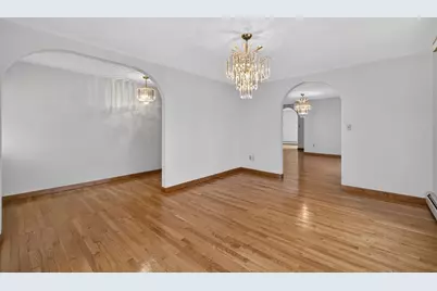31 Oregon St, Fall River, MA 02720 - Photo 15