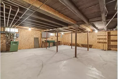 31 Oregon St, Fall River, MA 02720 - Photo 23