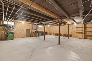 31 Oregon St, Fall River, MA 02720 - Photo 23