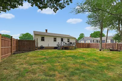 54 Crescent Ave., North Attleboro, MA 02760 - Photo 23