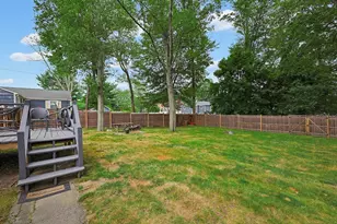 54 Crescent Ave, North Attleboro, MA 02760 - Photo 21
