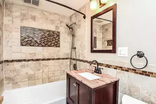 7 Hilltop, Watertown, MA 02472 - Photo 11