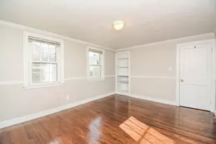 7 Hilltop, Watertown, MA 02472 - Photo 13