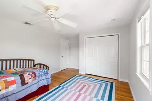 32 Grosvenor Rd, Waltham, MA 02453 - Photo 21