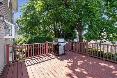 32 Grosvenor Rd, Waltham, MA 02453 - Photo 29
