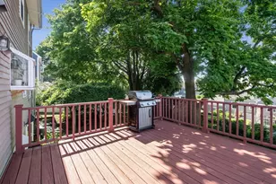 32 Grosvenor Rd, Waltham, MA 02453 - Photo 29
