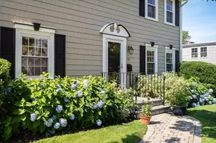 32 Grosvenor Rd, Waltham, MA 02453 - Photo 37