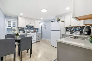 30 Woodlawn St, Everett, MA 02149 - Photo 5
