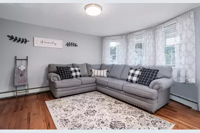 176 Hall St, Leominster, MA 01453 - Photo 13