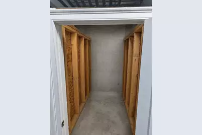 192 Raymond St #4, Cambridge, MA 02140 - Photo 31