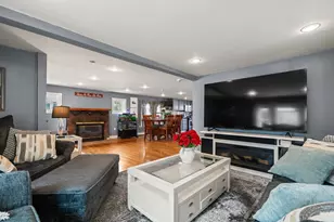 19 Elsie St, Everett, MA 02149 - Photo 5