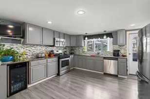 19 Elsie St, Everett, MA 02149 - Photo 11