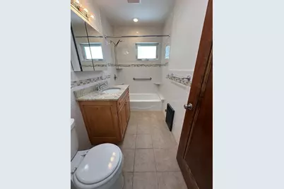 63-65 Evans St #63, Watertown, MA 02472 - Photo 9