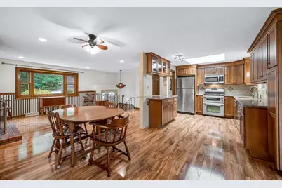 14 Kirk Rd, Billerica, MA 01821 - Photo 9