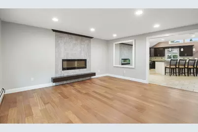 4 Raymond Cir, Peabody, MA 01960 - Photo 15