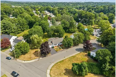 45 Sun Valley Dr, Braintree, MA 02184 - Photo 35