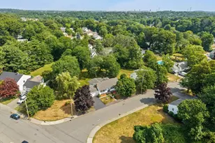 45 Sun Valley Dr, Braintree, MA 02184 - Photo 35