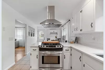 48 Anthony Rd, Leominster, MA 01453 - Photo 5