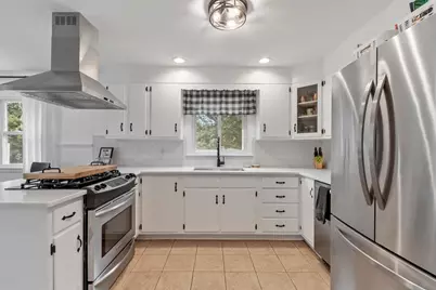 48 Anthony Rd, Leominster, MA 01453 - Photo 7
