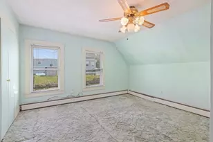 4 L St, Lowell, MA 01850 - Photo 19