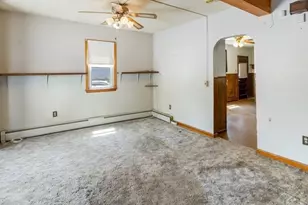 4 L St, Lowell, MA 01850 - Photo 15
