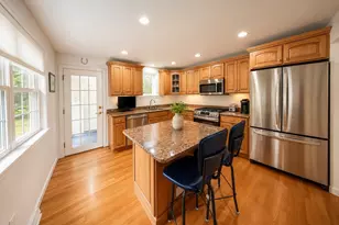 33 Edgewood Rd, Scituate, MA 02066 - Photo 5