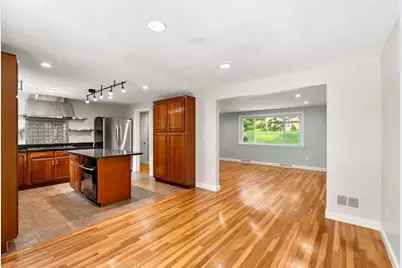 15 Crestwood Drive, Framingham, MA 01701 - Photo 9