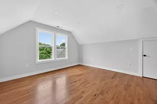 21 Hutchinson St, Winthrop, MA 02152 - Photo 15