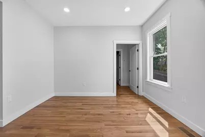 21 Hutchinson Street, Winthrop, MA 02152 - Photo 9